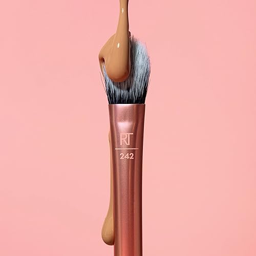 Real Techniques Brightening Concealer Makeup Brush + Eye Cream, Pink