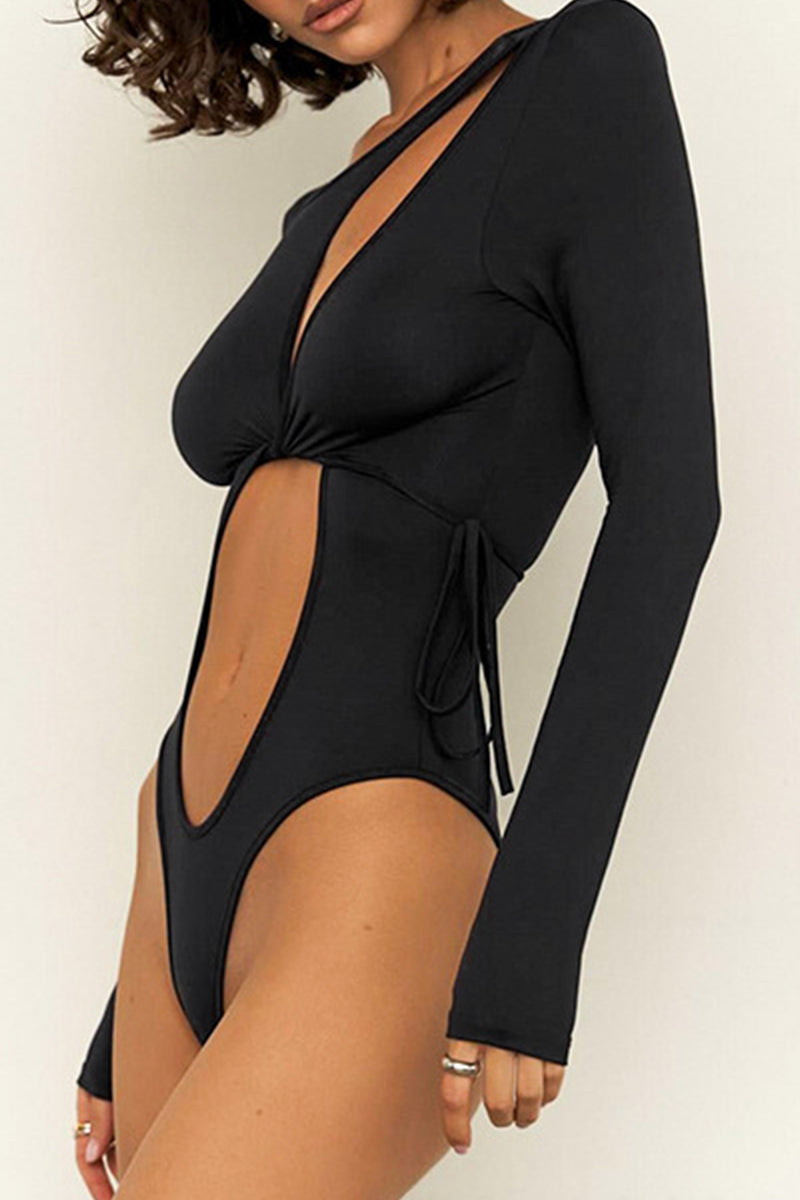 Black Sexy Solid Color Hollow Out Patchwork Strap Design O Neck Skinny Bodysuits