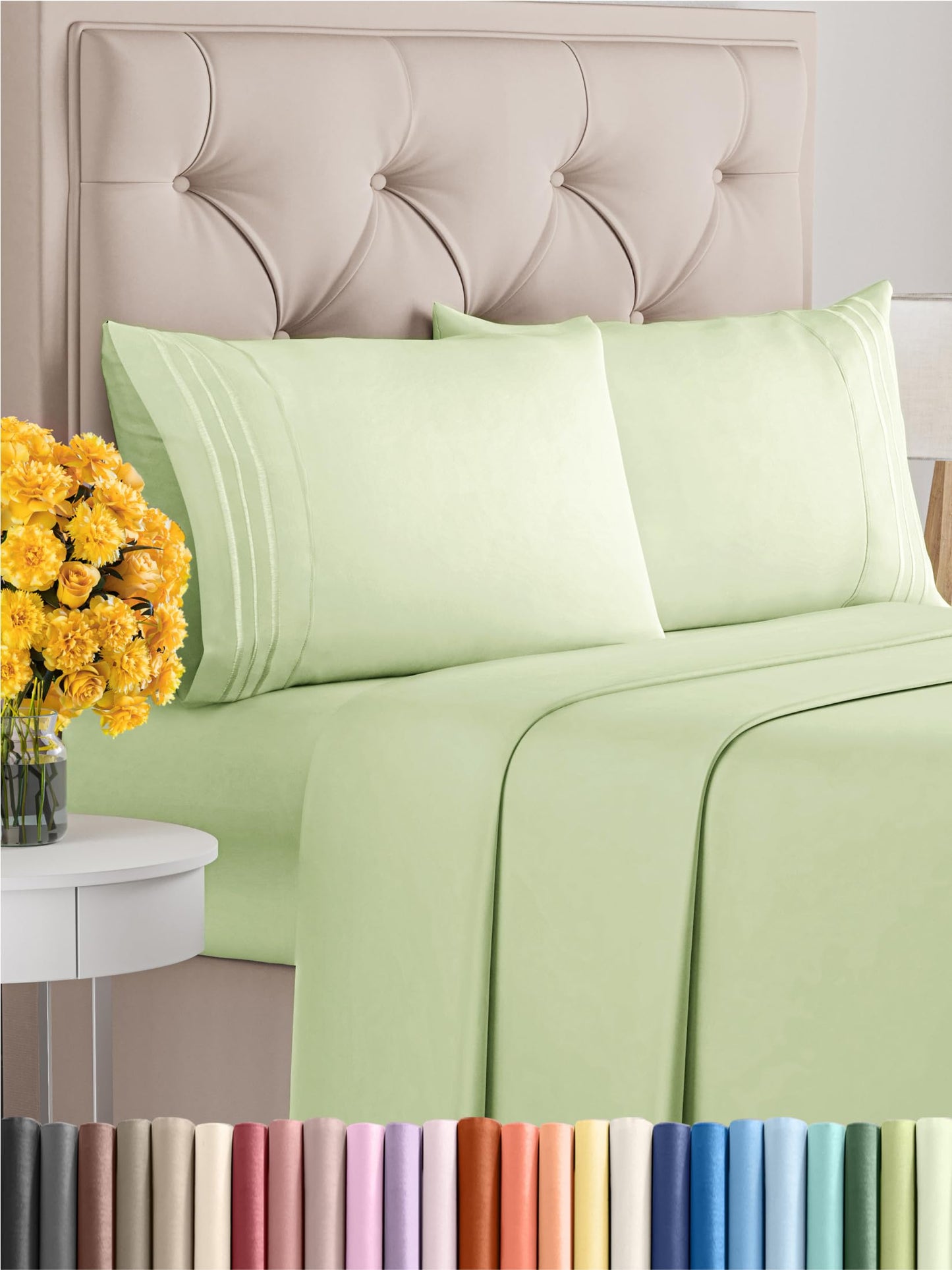 Queen Size 4 Piece Sheet Set - Comfy Breathable & Cooling Sheets - Hotel Luxury Bed Sheets for Women & Men - Deep Pockets, Easy-Fit, Extra Soft & Wrinkle Free Sheets - White Oeko-Tex Bed Sheet Set