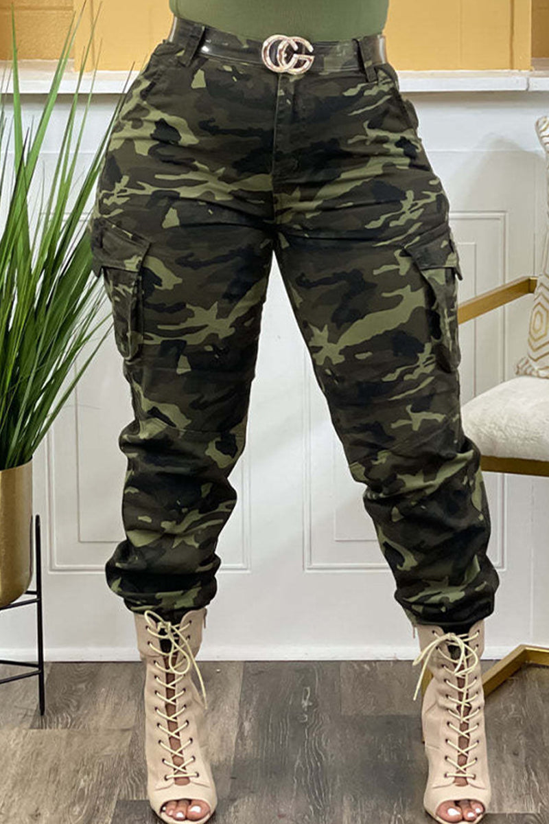 Black/White Street Camouflage Print Zipper Plus Size Skinny Cargo Pants